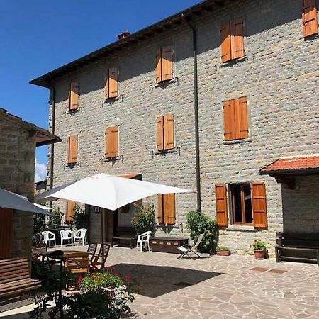 Albergo Ristorante Letizia تشيوسي ديلا فيرنا المظهر الخارجي الصورة