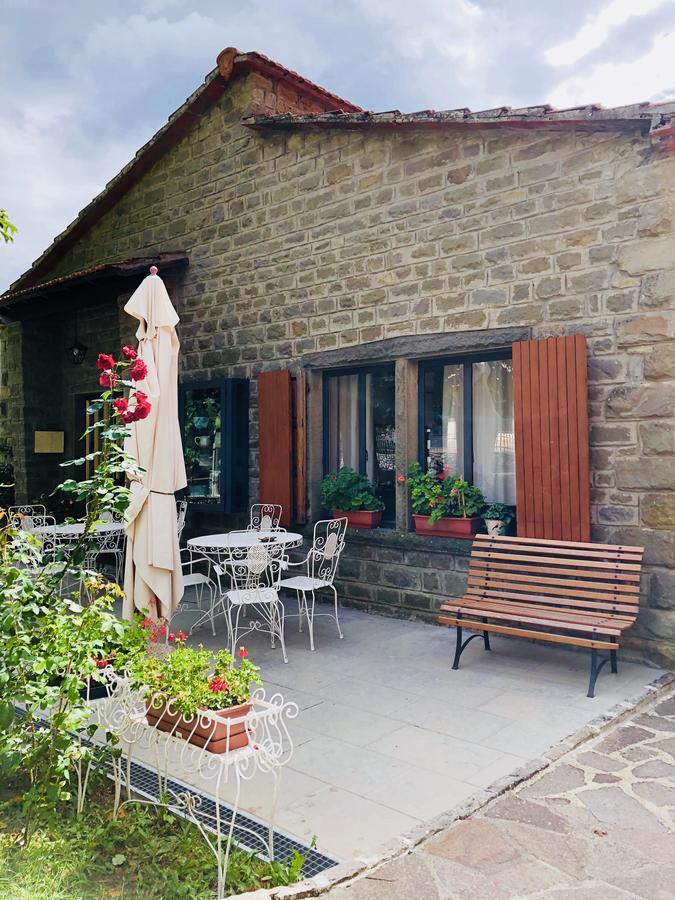 Albergo Ristorante Letizia تشيوسي ديلا فيرنا المظهر الخارجي الصورة